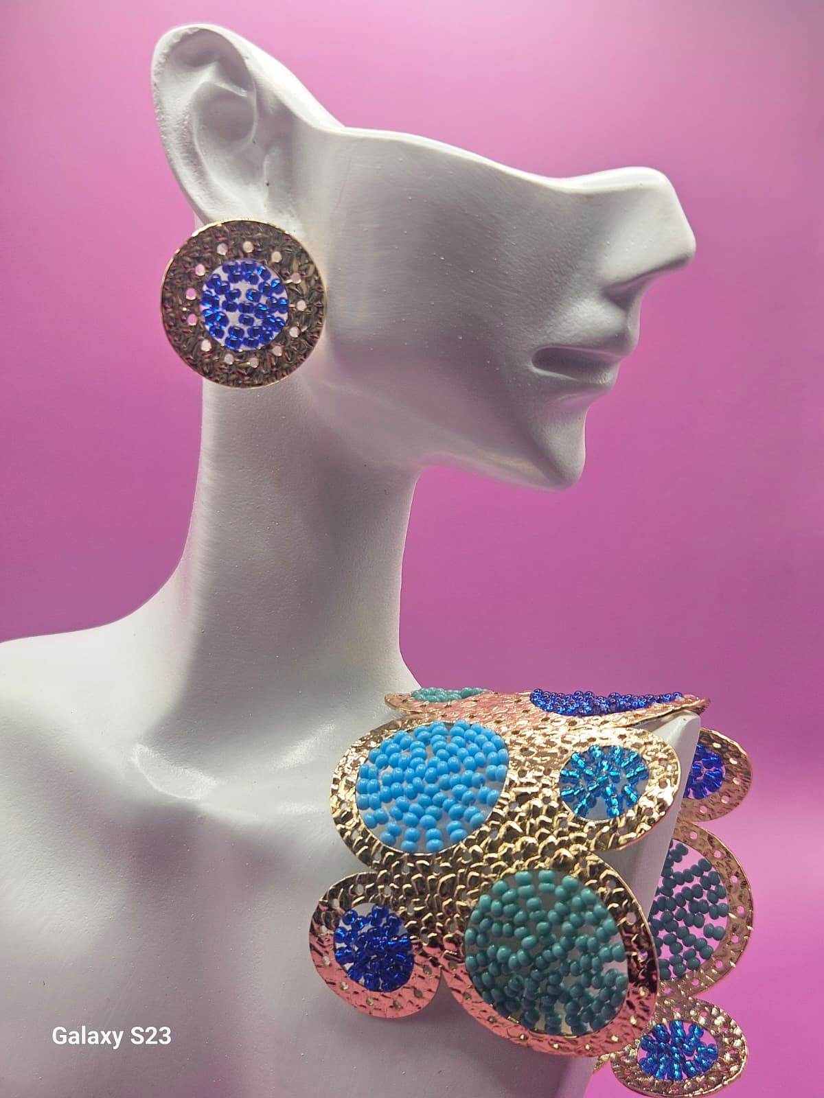 VIBRANT - BRACELET/EARRINGS SET