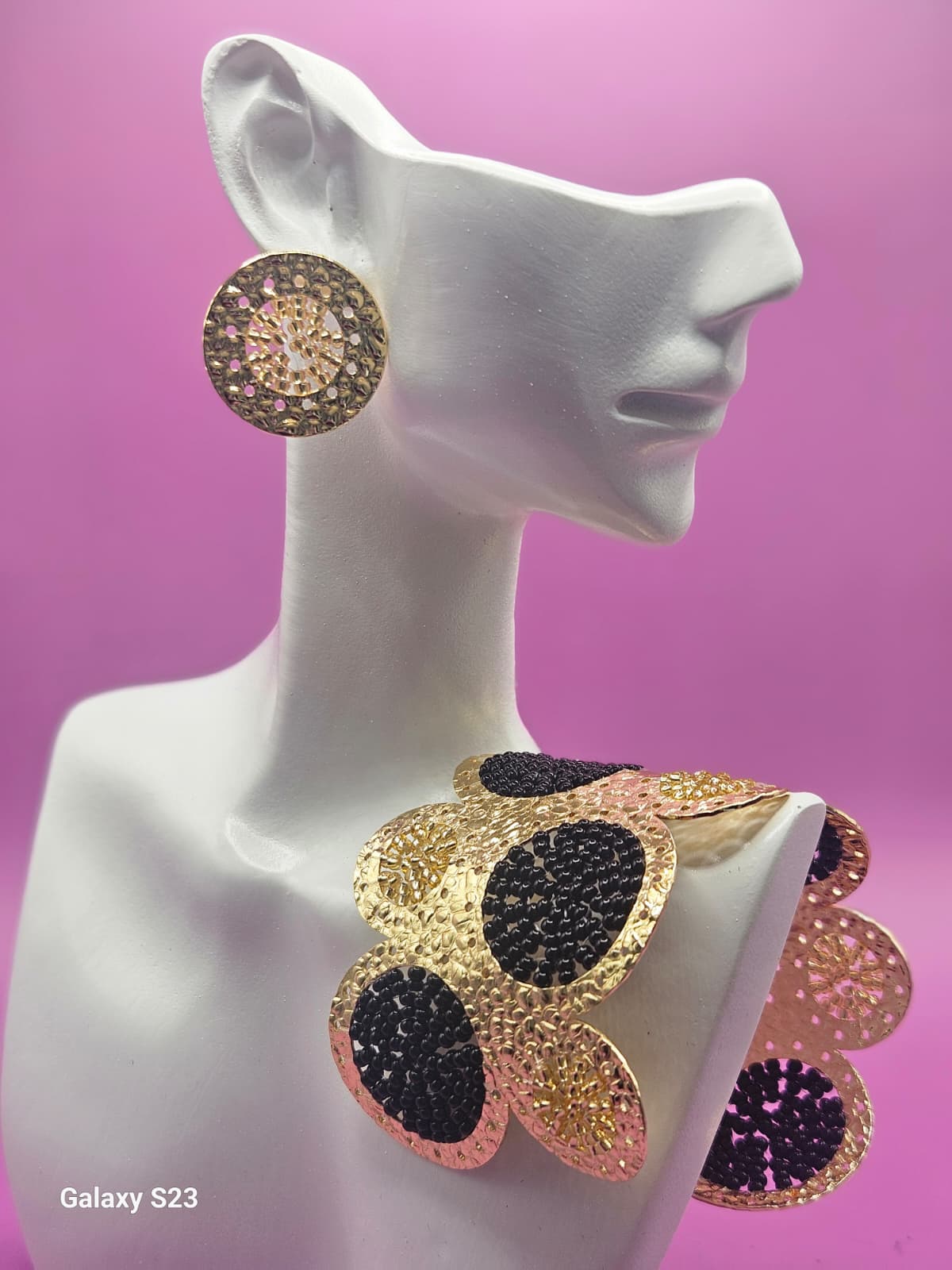 VIBRANT - BRACELET/EARRINGS SET
